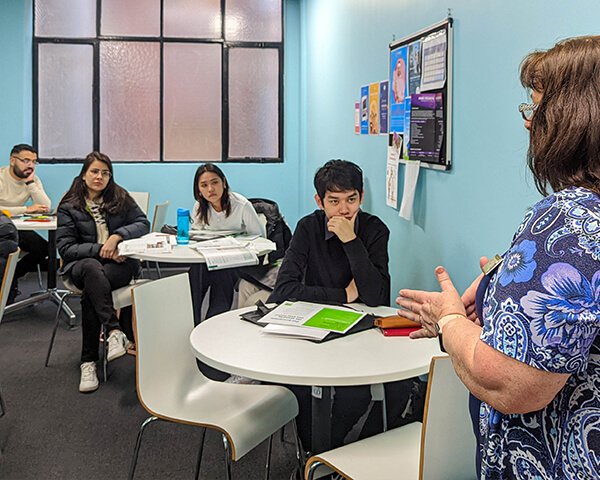 Short courses and english courses for international