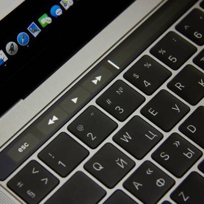 English Tutors in the Digital Age